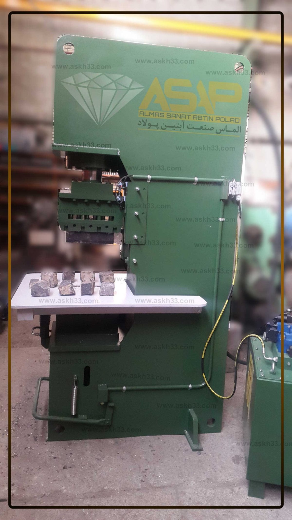 دستگاه گیوتین سنگ